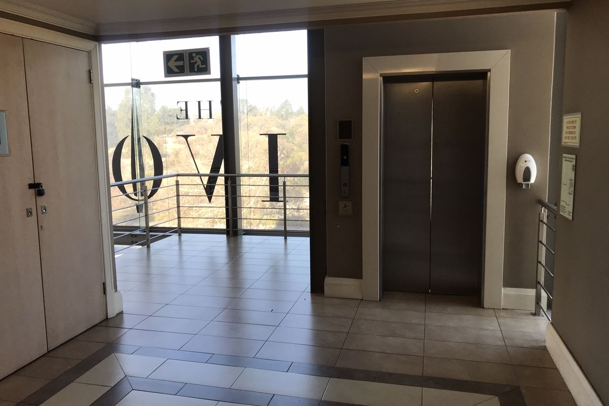 304m2 Suite Available to Let in Fourways - Photo 3