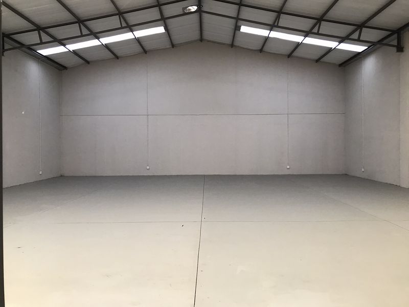 Mini Industrial Unit to Let in Cosmo Business Park - Photo 4