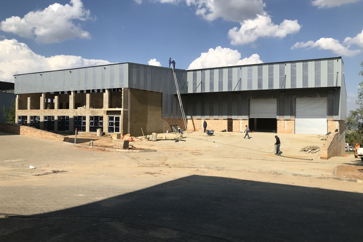 3586m2 Warehouse For Sale in Kya Sand - Photo 2
