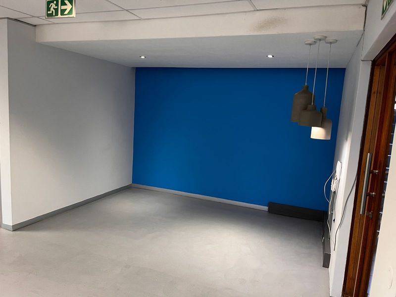 219m2 Ground Floor Suite to Let in Fourways - Photo 6