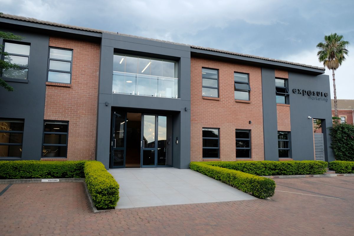 A-grade free-standing office building for sale in secure business park, Fourways - Photo 2