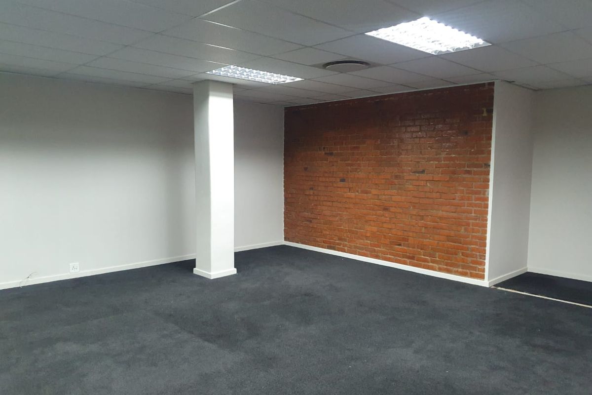 Prime office space to rent  in landmark business park, Midrand - Photo 4