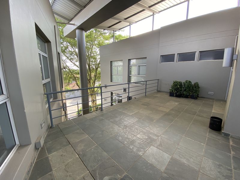200m2 Office Suite to Let in Broadacres - Photo 3