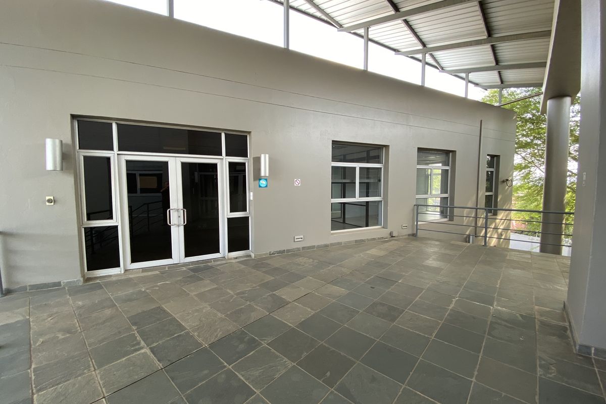 200m2 Office Suite to Let in Broadacres - Photo 4