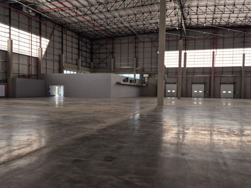 Distribution warehouse to rent in Linbro Park, Sandton - Photo 6