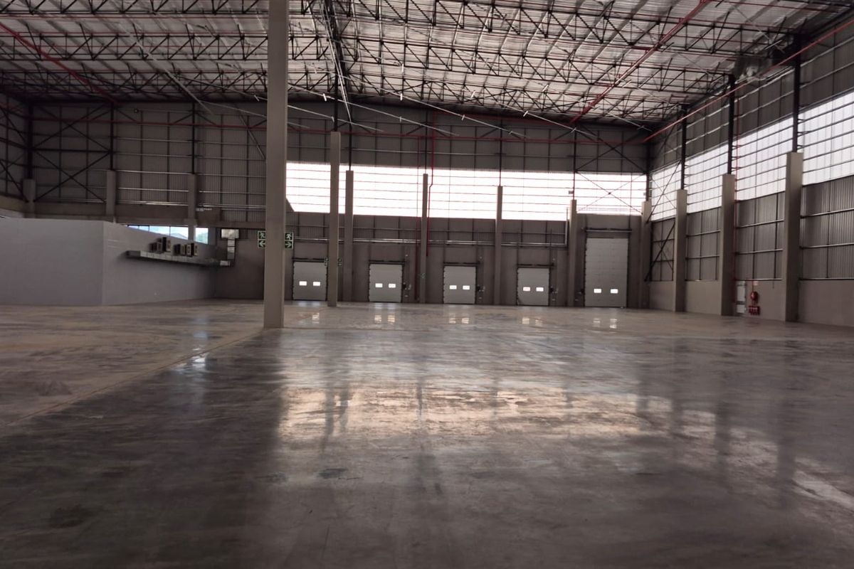 Distribution warehouse to rent in Linbro Park, Sandton - Photo 4