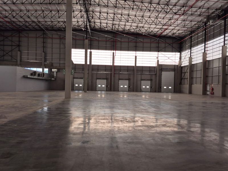 Distribution warehouse to rent in Linbro Park, Sandton - Photo 4
