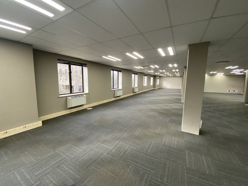 First Floor Suite to Let at the Palazzo Towers in Fourways - Photo 7