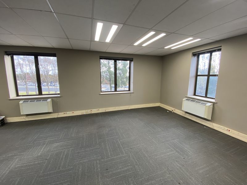 First Floor Suite to Let at the Palazzo Towers in Fourways - Photo 6