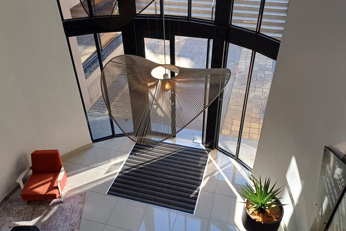 Well Fitted Modern Office in Stunning Office Park and Excellent Security - Photo 2