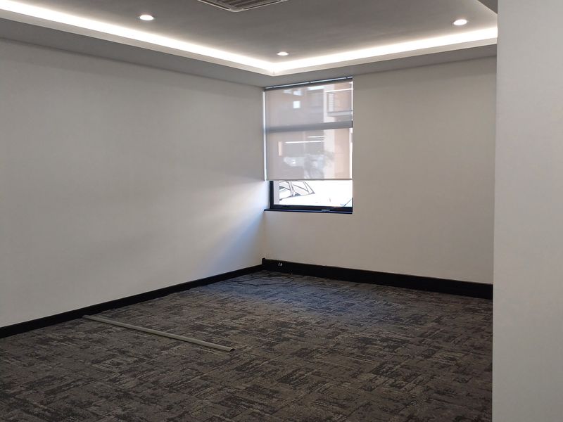 Well Fitted Modern Office in Stunning Office Park and Excellent Security - Photo 4