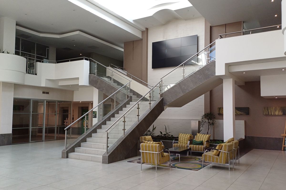 Consolidate Your Business into Sandton CBD, in this Well Fitted Out Building. - Photo 3