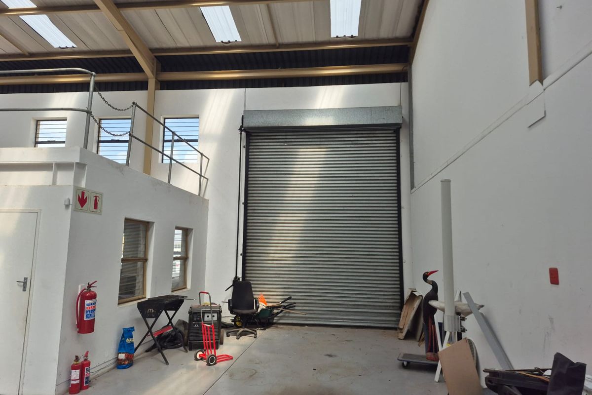 Mini unit to rent in Halfway House, Midrand - Photo 2