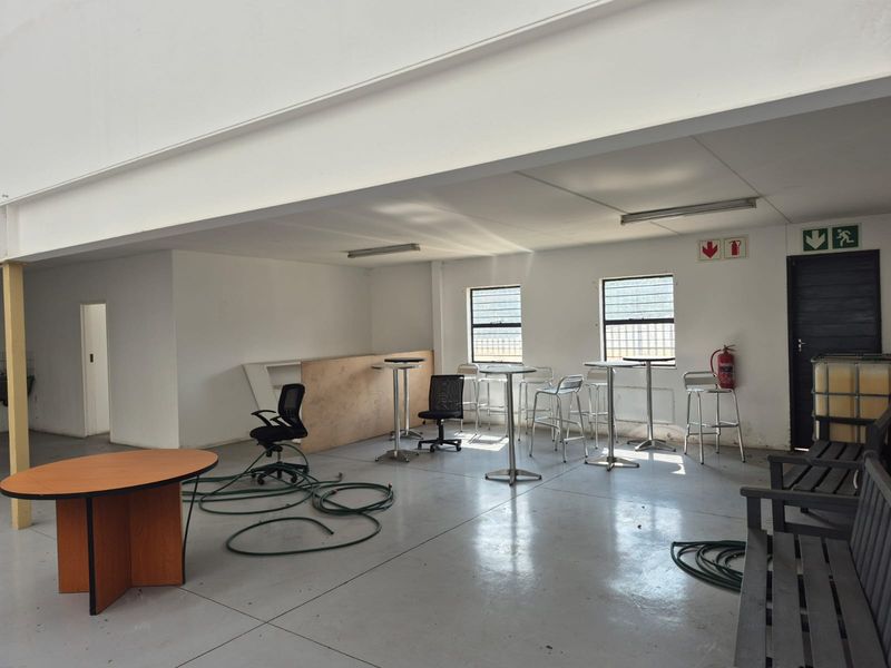 Mini unit to rent in Halfway House, Midrand - Photo 4