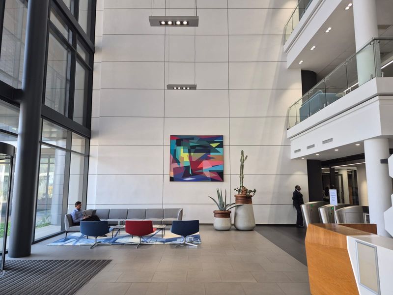 Premium grade offices to rent in landmark building, Midrand - Photo 6