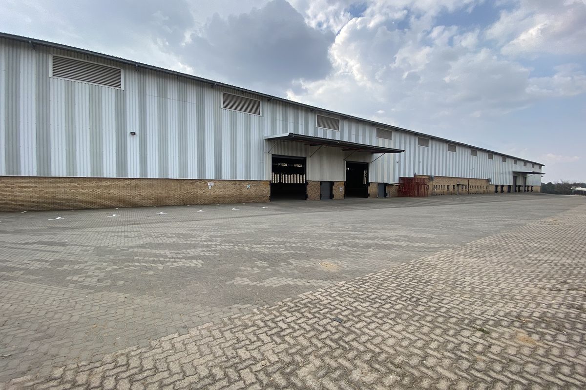 22 510m2 Warehouse For Sale in Mostyn Park - Photo 5