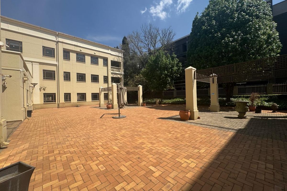 Entire Office Building To Let – Illovo, Johannesburg - Photo 3