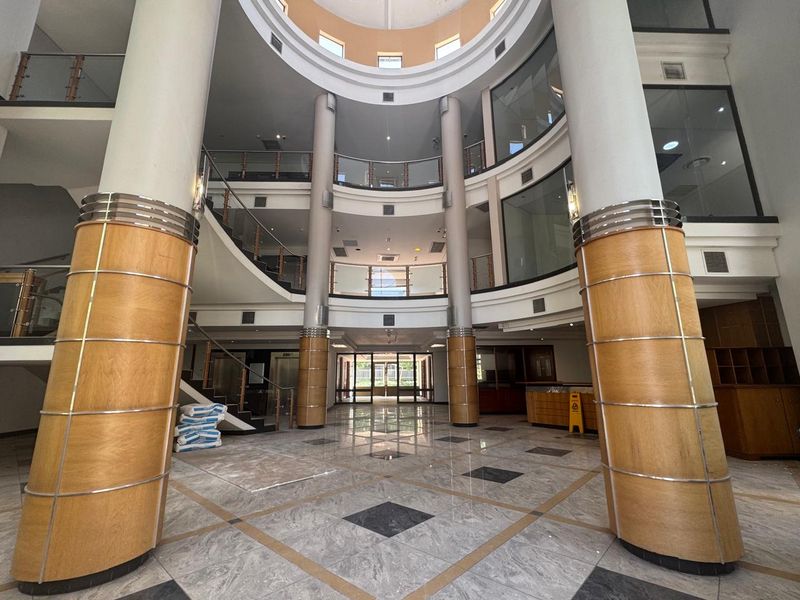 Entire Office Building To Let – Illovo, Johannesburg - Photo 2