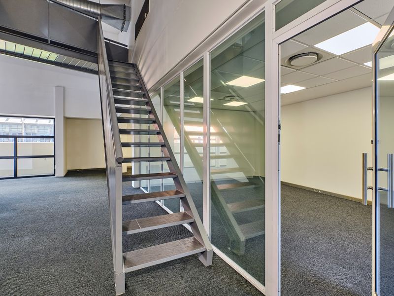 Melrose Arch is a premier mixed-use precinct - Photo 6