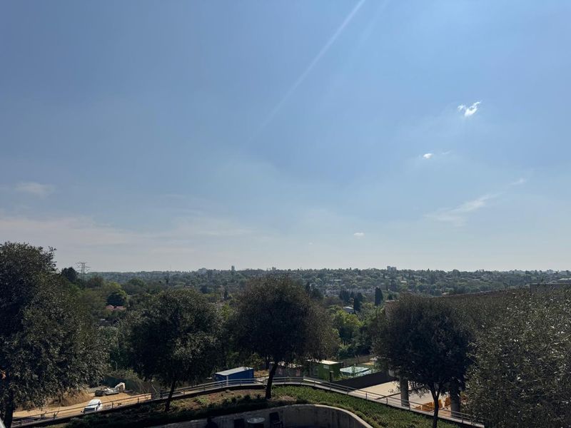 Sandton Gate boasts unrivaled access to business - Photo 6