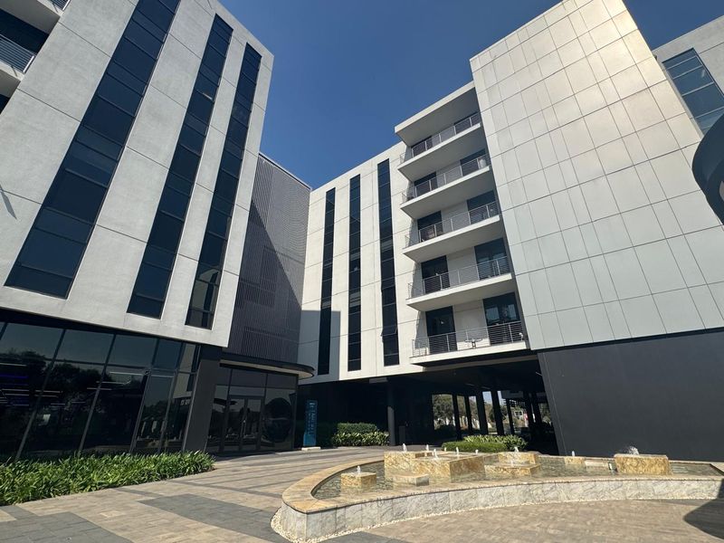 Sandton Gate boasts unrivaled access to business - Photo 9