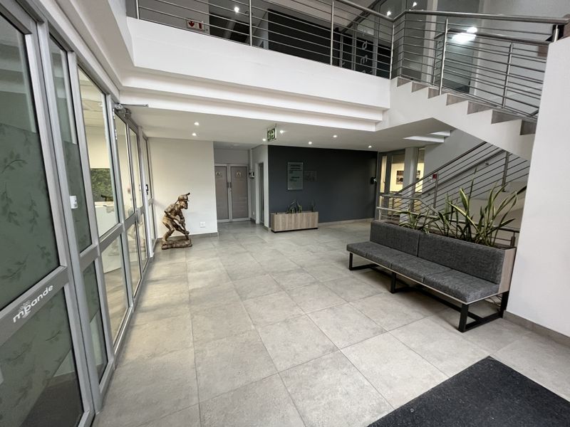 Neat 1st Floor Office Unit - Photo 2