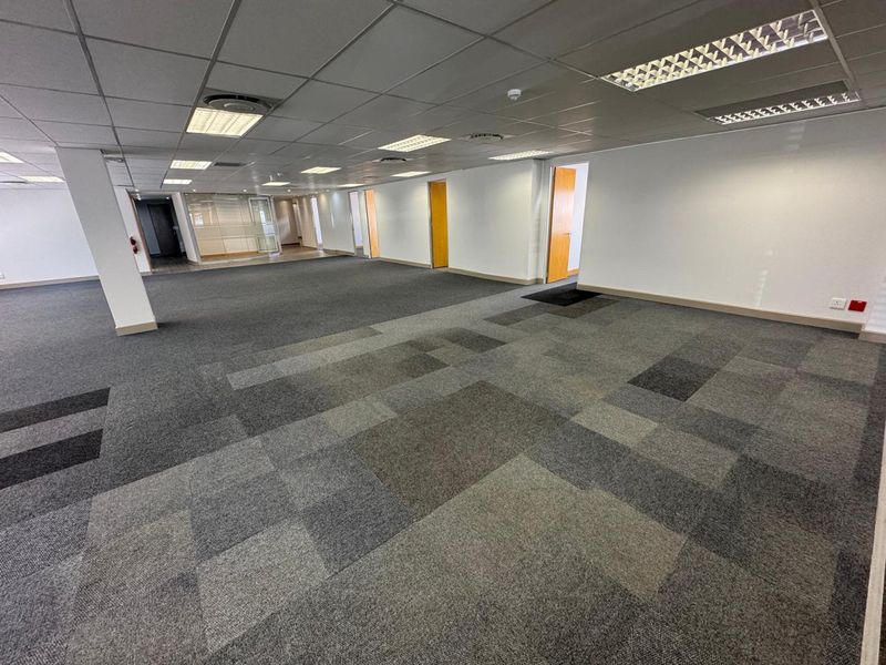 Ground Floor Office to Let | Illovo - Photo 10