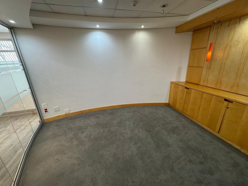 Ground Floor Office to Let | Illovo - Photo 6