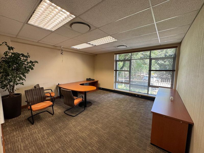 Prime Office Space to Let | Ferguson Place, Illovo - Photo 7