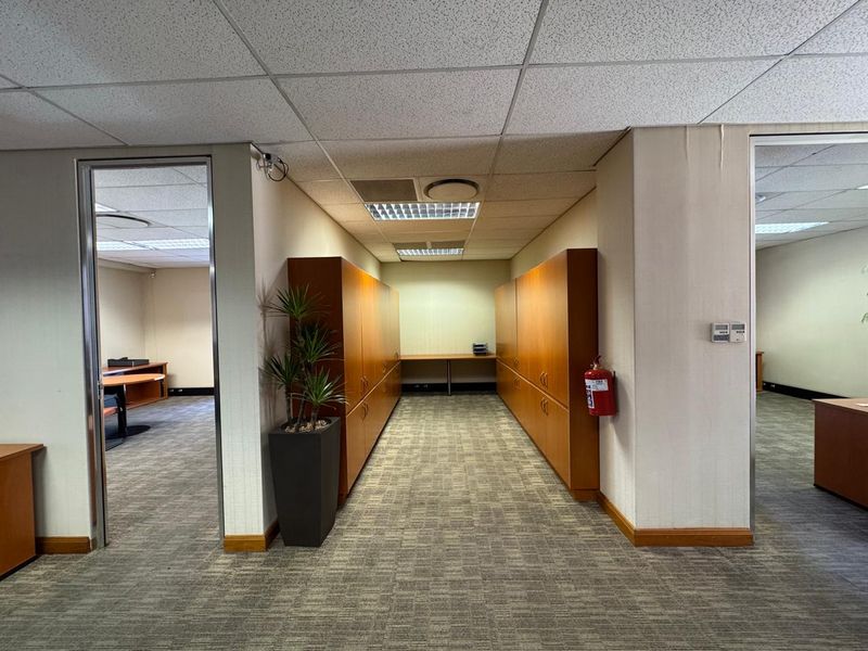 Prime Office Space to Let | Ferguson Place, Illovo - Photo 5