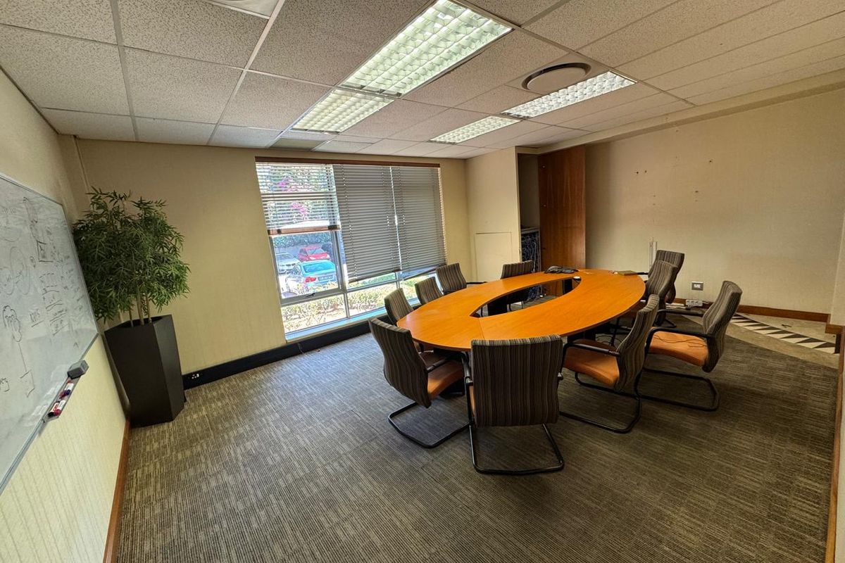 Prime Office Space to Let | Ferguson Place, Illovo - Photo 3