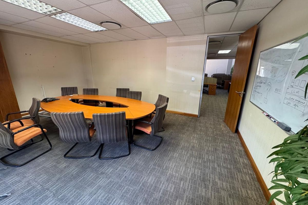 Prime Office Space to Let | Ferguson Place, Illovo - Photo 4