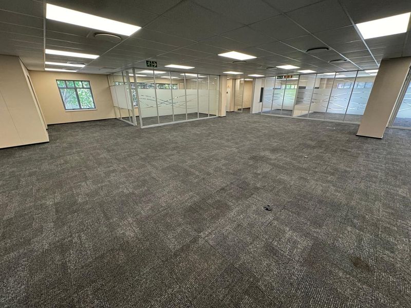 Prime A-Grade Offices to Let | Illovo Boulevard - Photo 9