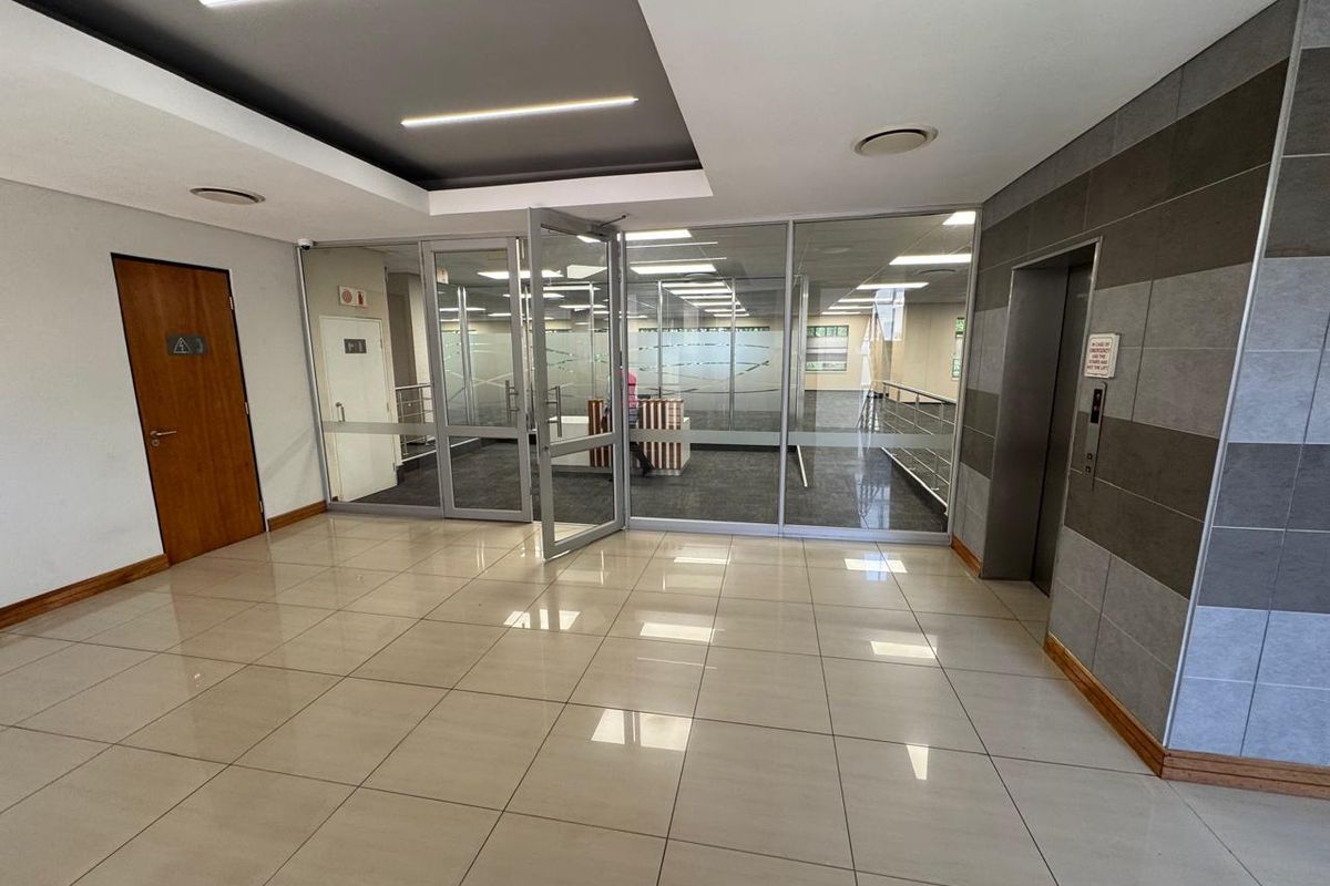 Prime A-Grade Offices to Let | Illovo Boulevard - Photo 4
