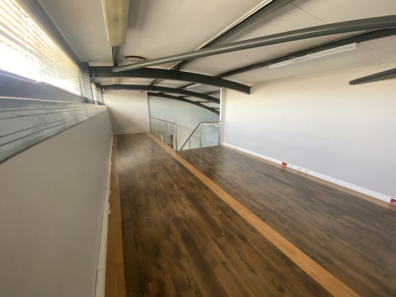 Modern Office and Warehouse Unit in Secure Northlands Business Park - Photo 10