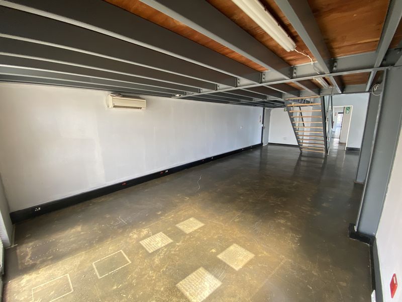 Modern Office and Warehouse Unit in Secure Northlands Business Park - Photo 9
