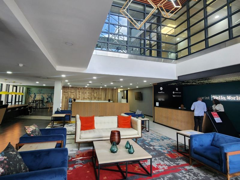 Modern Office Space to Let – Melrose Estate - Photo 3