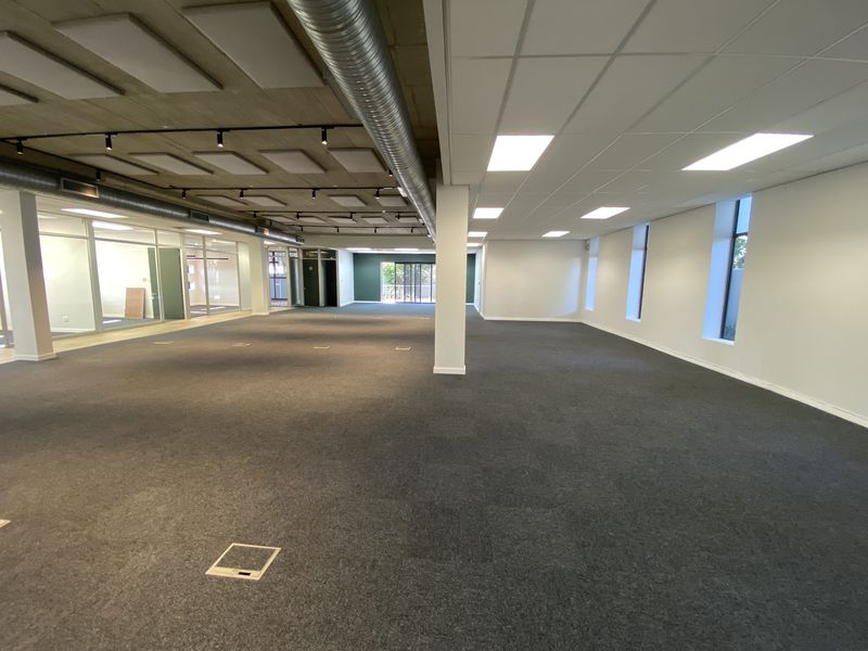 Ground Floor Office Suite to Let in Lonehill - Photo 6