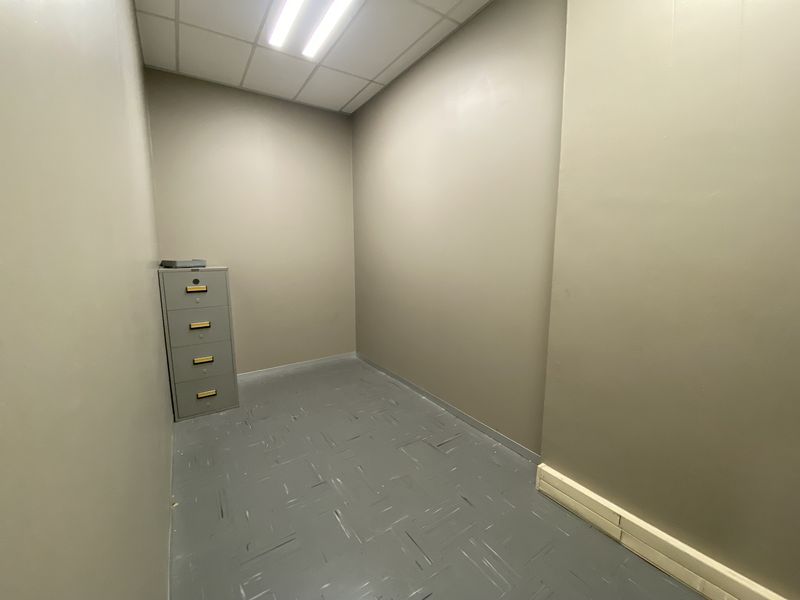 531m2 Ground Floor Suite to Let in Fourways - Photo 8