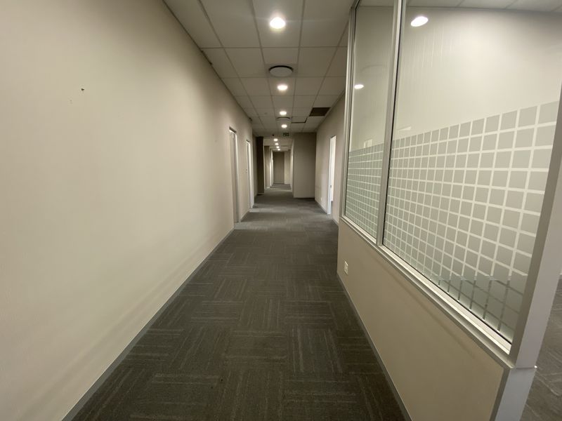 531m2 Ground Floor Suite to Let in Fourways - Photo 2