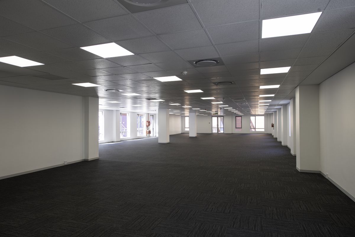 Modern Office to Let at Melrose Arch – Prime Location Near the Piazza - Photo 5