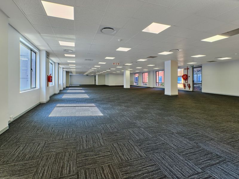 Modern Office to Let at Melrose Arch – Prime Location Near the Piazza - Photo 8