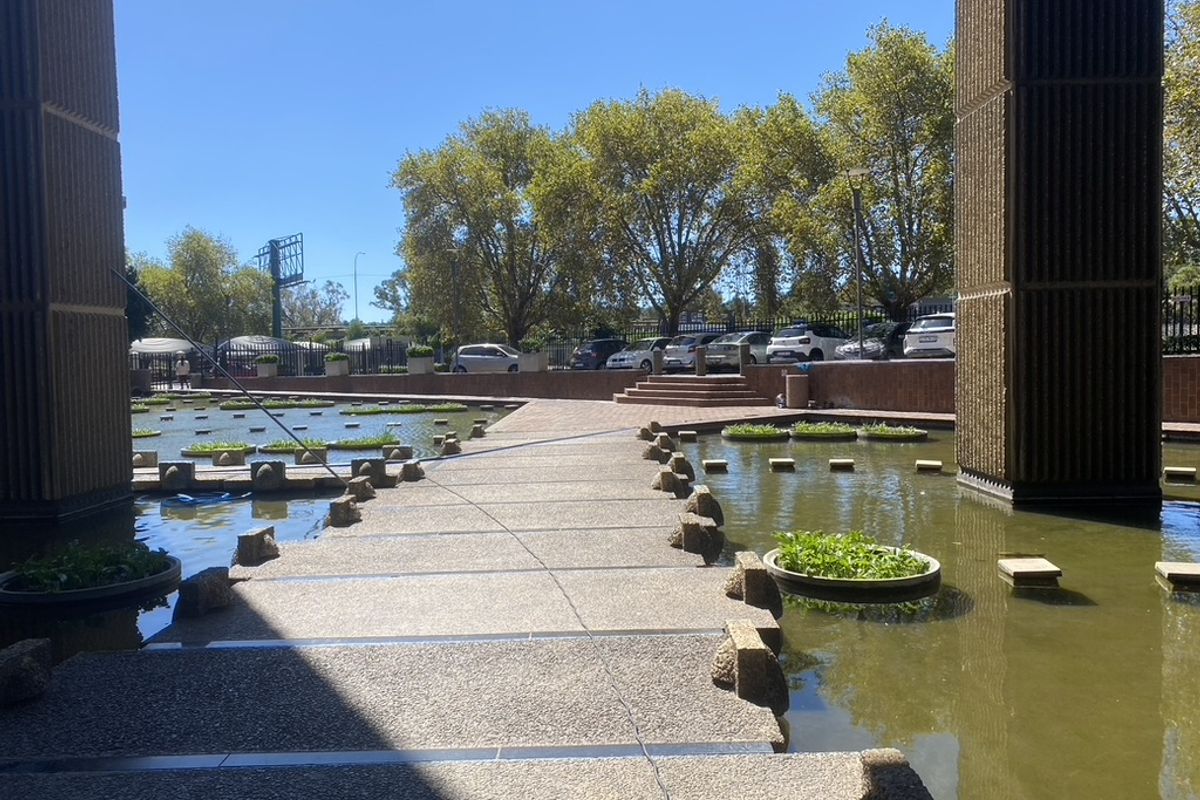 Affordable Serviced Office Space - Photo 2