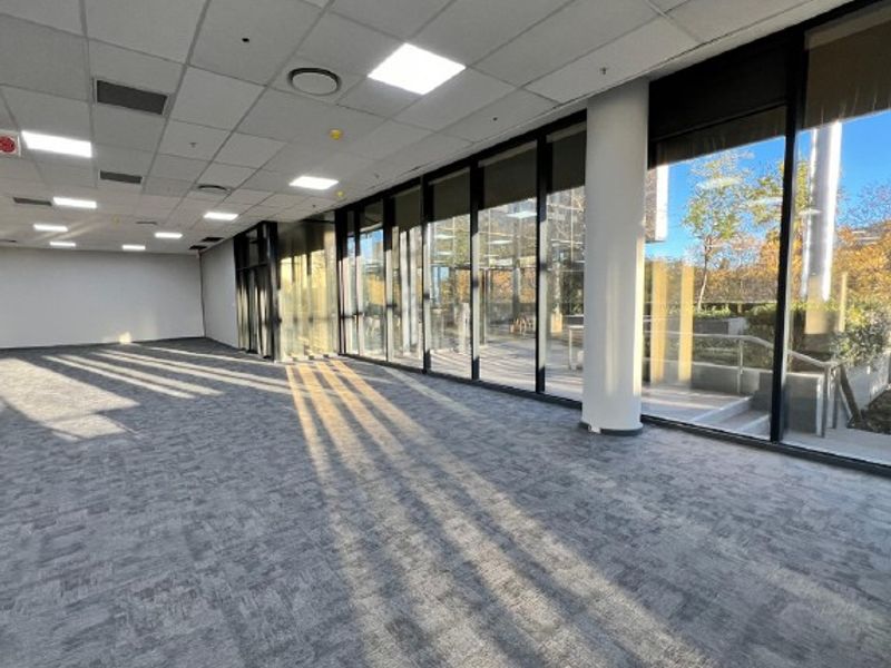 Premium Offices in the Heart of Rosebank - Photo 6