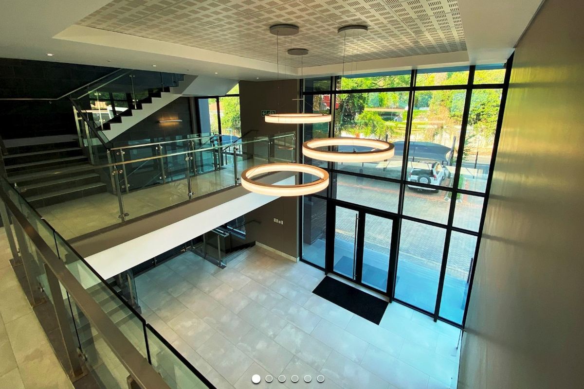 Exceptional Standalone A-Grade Building – Waverley Office Park 3 facing the M1 highway. - Photo 2