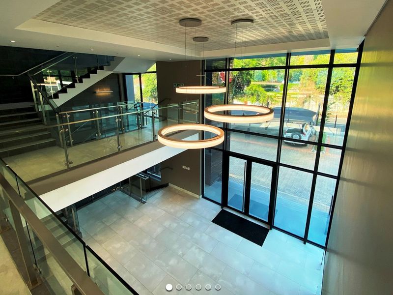 Exceptional Standalone A-Grade Building – Waverley Office Park 3 facing the M1 highway. - Photo 2