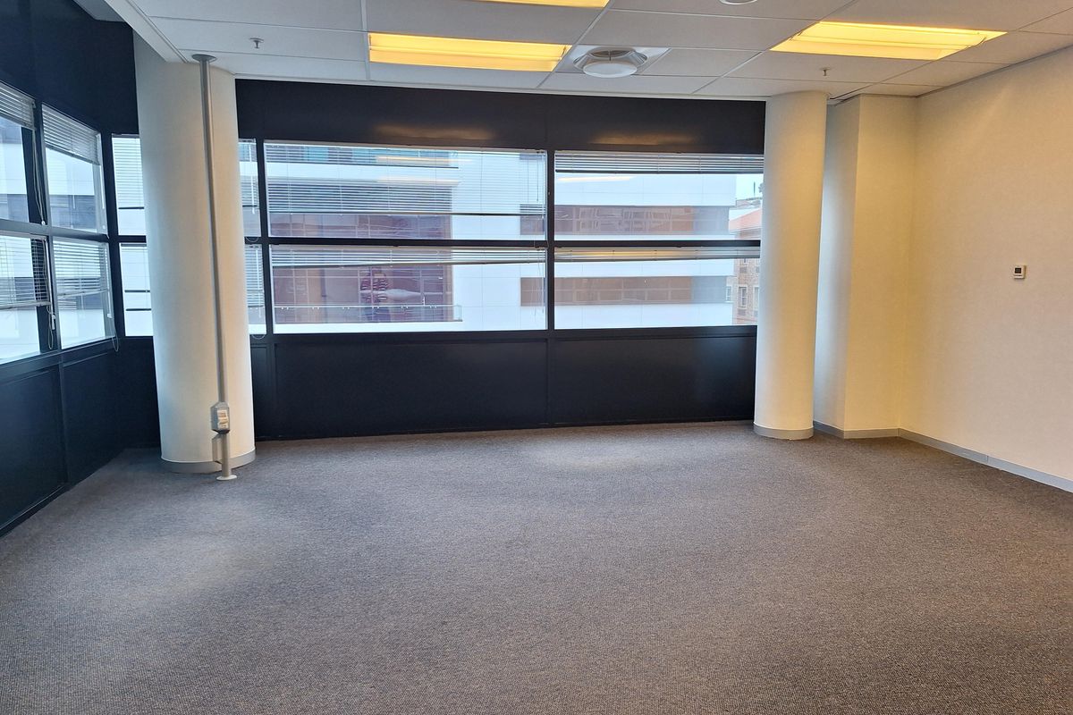 MODERN OFFICE BUILDING IN MORNINGSIDE - 106sqm - Photo 5