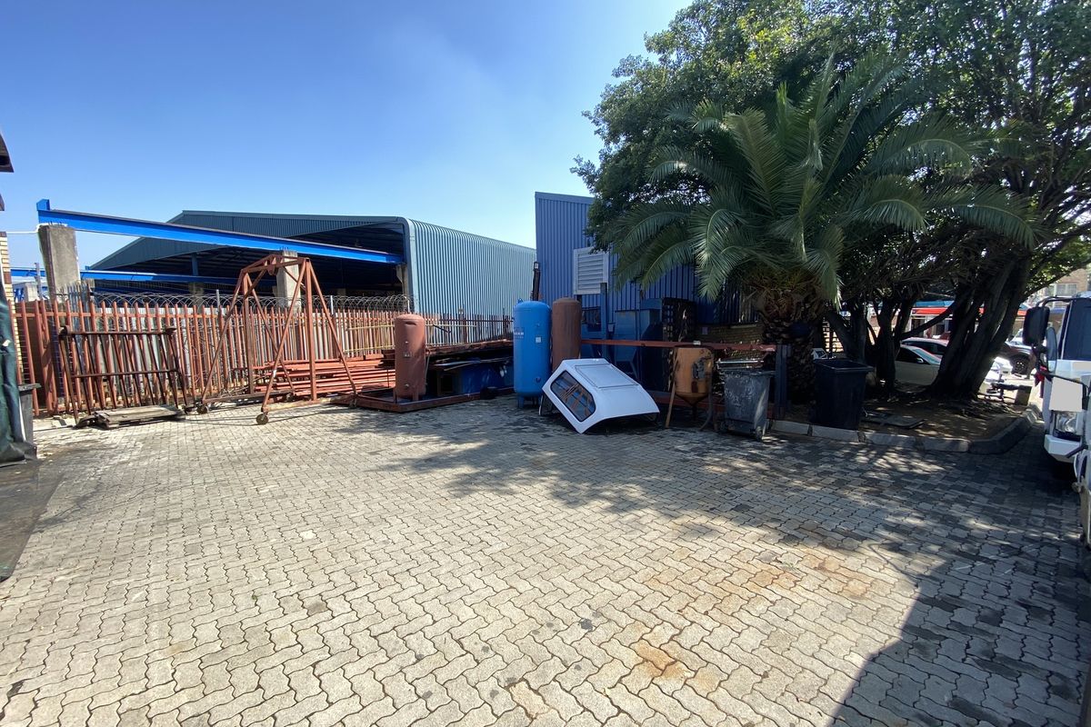 2728m2 Warehouse for Sale in North Riding - Photo 4