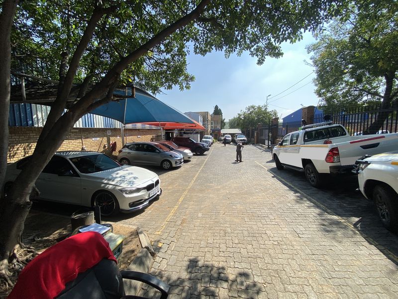 2728m2 Warehouse for Sale in North Riding - Photo 6