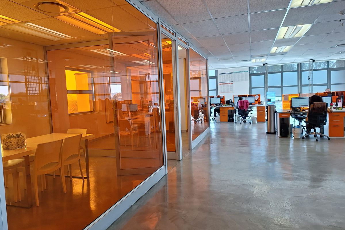 OFF GRID TRENDY OFFICES TO LET IN BRYANSTON - Photo 4